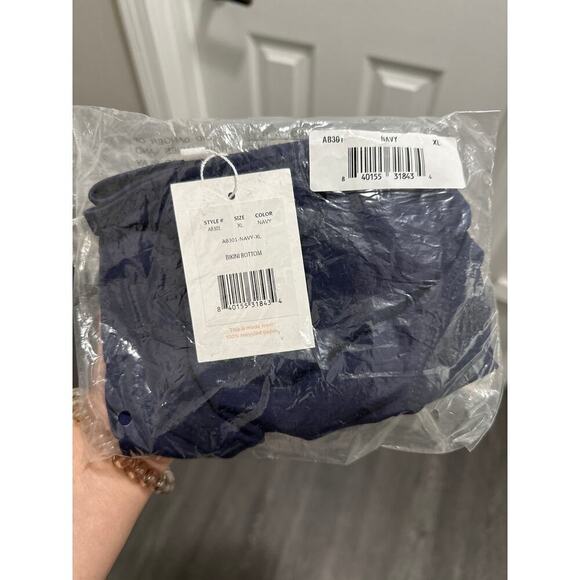 🔴Andie The Classic‎ Bikini Bottom Navy New size XL - Picture 2 of 4